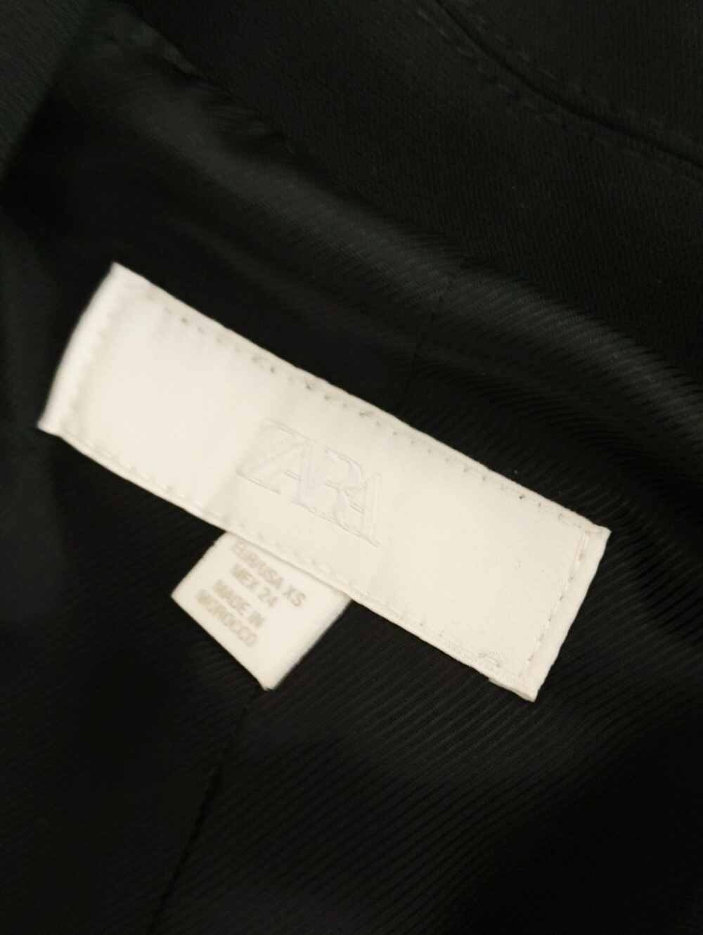Zara Rolled Sleeve Blazer | XS - Picture 3 of 4